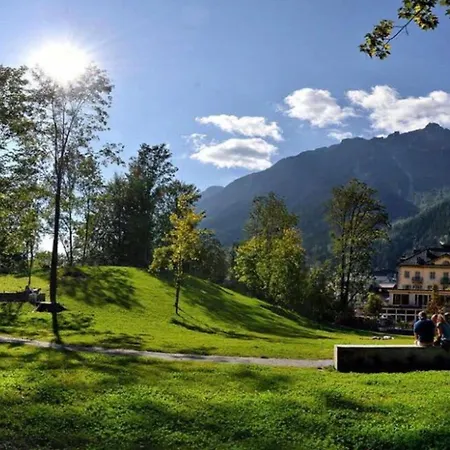 Centre Mont-blanc View Car Park Διαμέρισμα