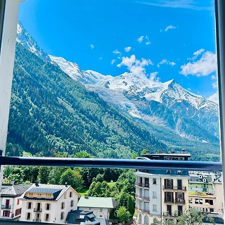 Centre Mont-blanc View Car Park * Σαμονί